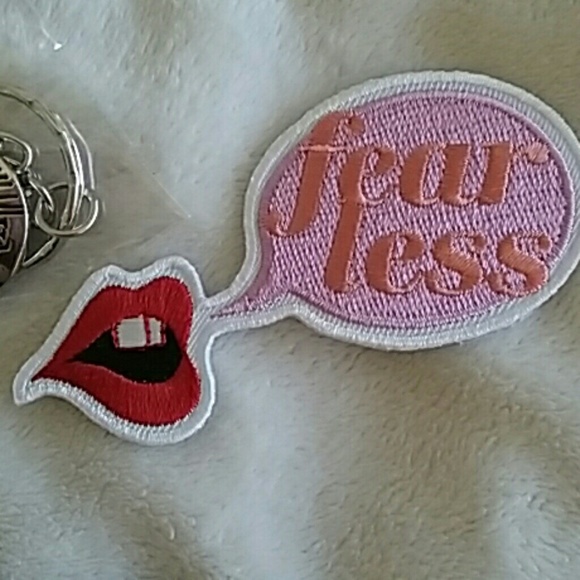 key chain, iron on patch, pencil case, mug - Picture 4 of 10